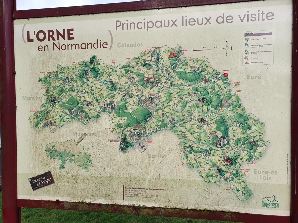 Au Petit Paradis Sainte-Gauburge-Sainte-Colombe Zewnętrze zdjęcie