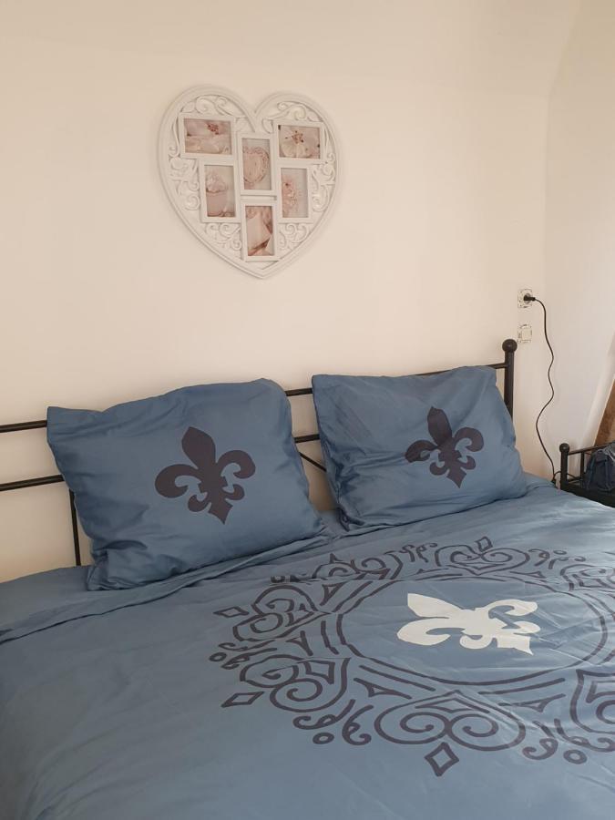Au Petit Paradis Sainte-Gauburge-Sainte-Colombe Zewnętrze zdjęcie