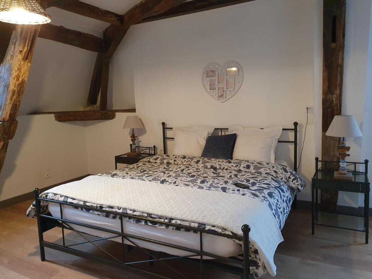 Au Petit Paradis Sainte-Gauburge-Sainte-Colombe Zewnętrze zdjęcie